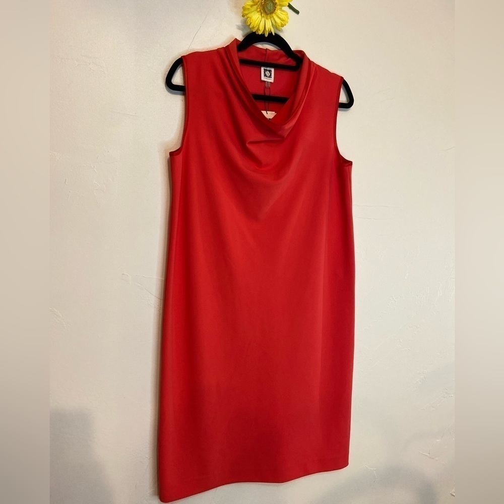 Anne Klein~NWT~Deep Orange Shift Dress~Sleeveless~Slight Cowl Neck~Size M